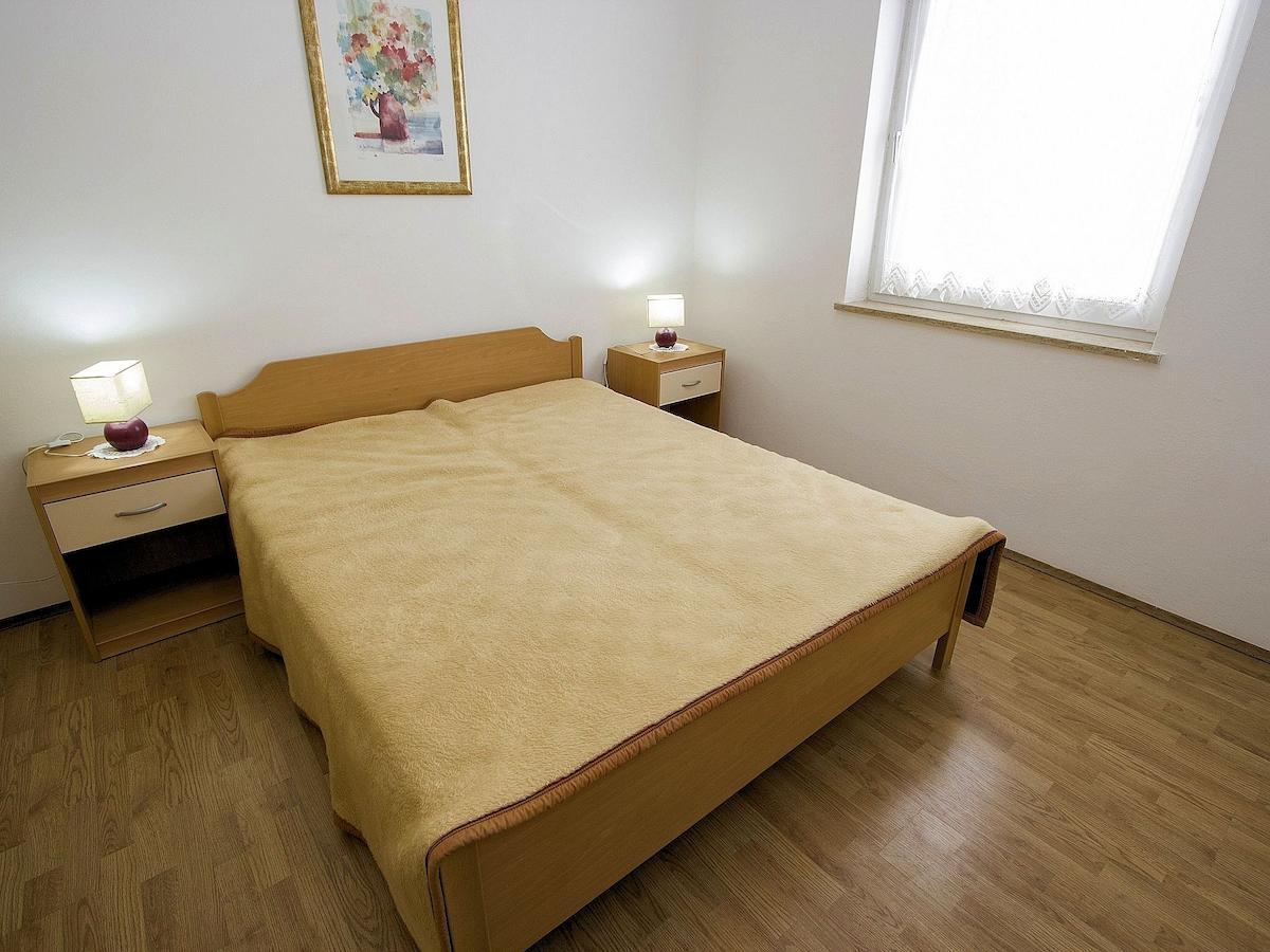 Apartments Tin ロヴィニ 部屋 写真